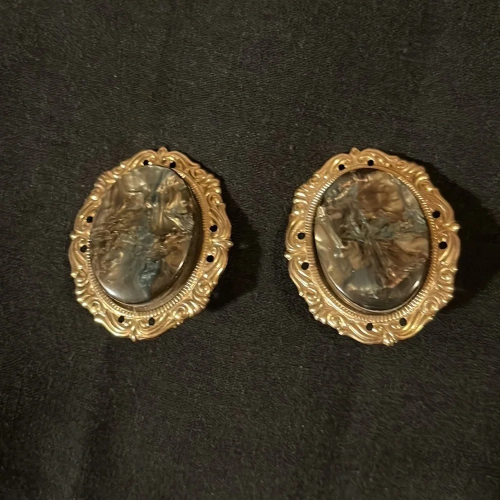 Vintage colorful clip earrings three pair.